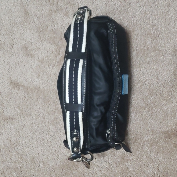 Vintage Coach nylon tote multiple pockets exterior 2 sides  front zip back open - Picture 3 of 15